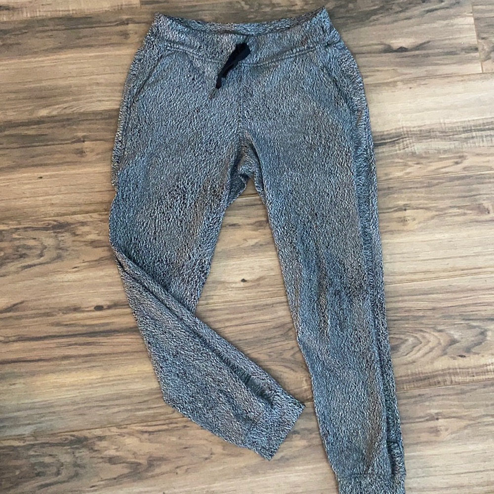 Super comfortable lulu lemon joggers